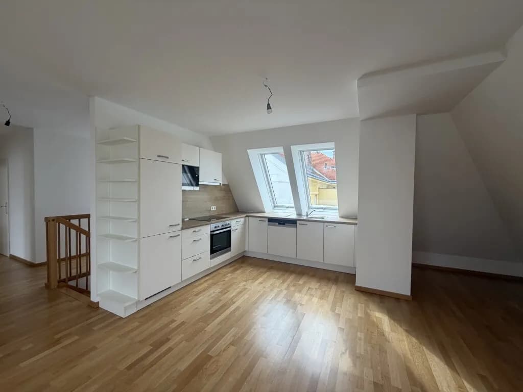3-Zimmer-Wohnung mieten in Wien – 97,86 m², € 1.370 – Bild 1 von 25