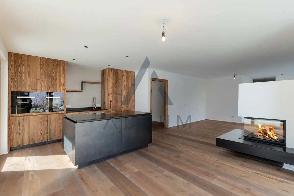 4-Zimmer-Wohnung kaufen in Kitzbühel – 157 m², € 2.390.000 – Bild 1 von 7