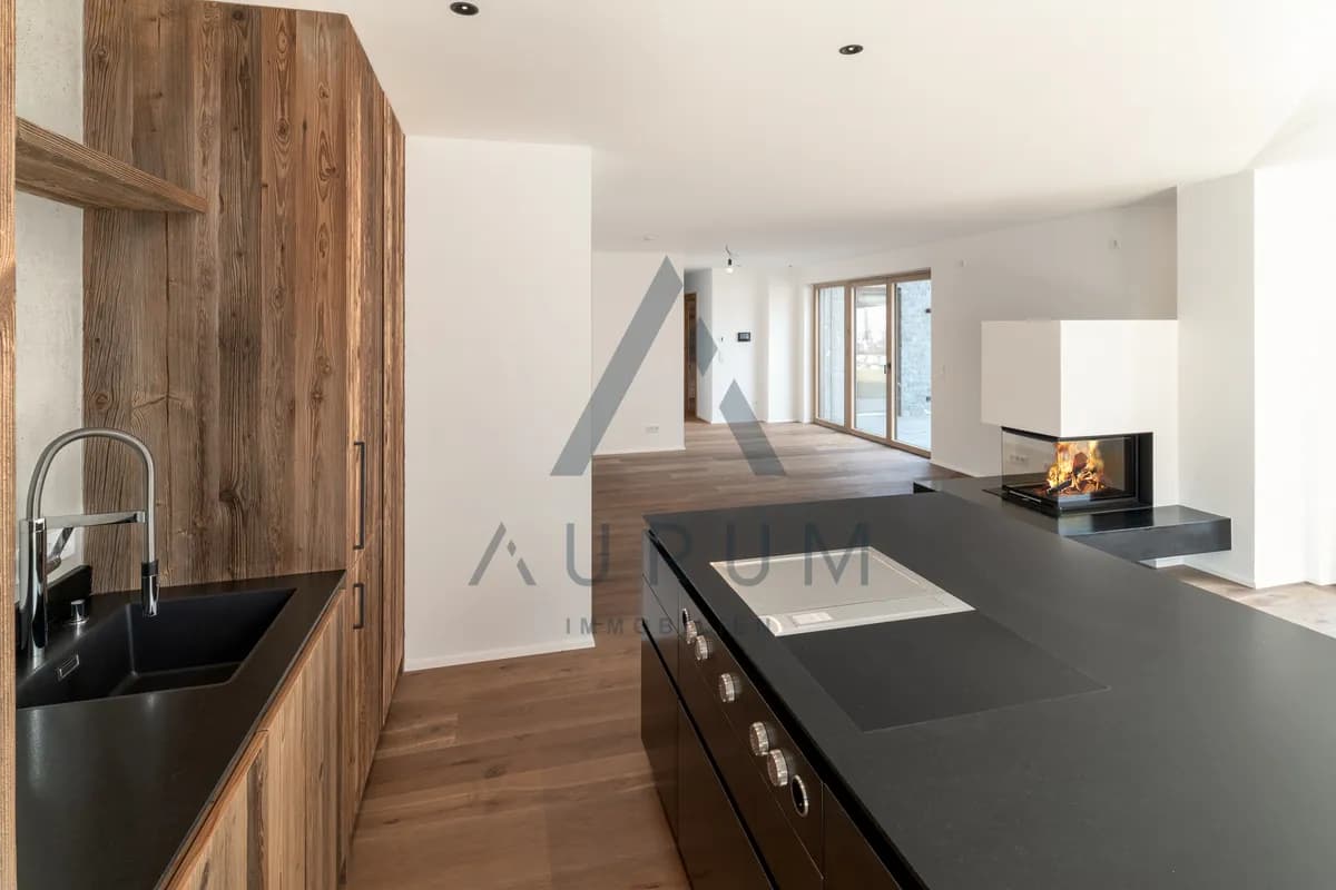 4-Zimmer-Wohnung kaufen in Kitzbühel – 157 m², € 2.390.000 – Bild 2 von 7