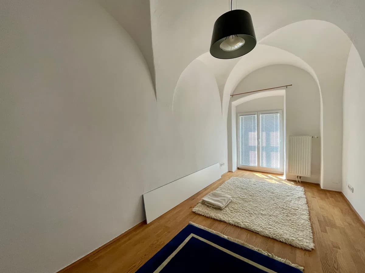 2-Zimmer-Gewerbeimmobilie mieten in Mödling – 59 m², € 765 – Bild 3 von 6