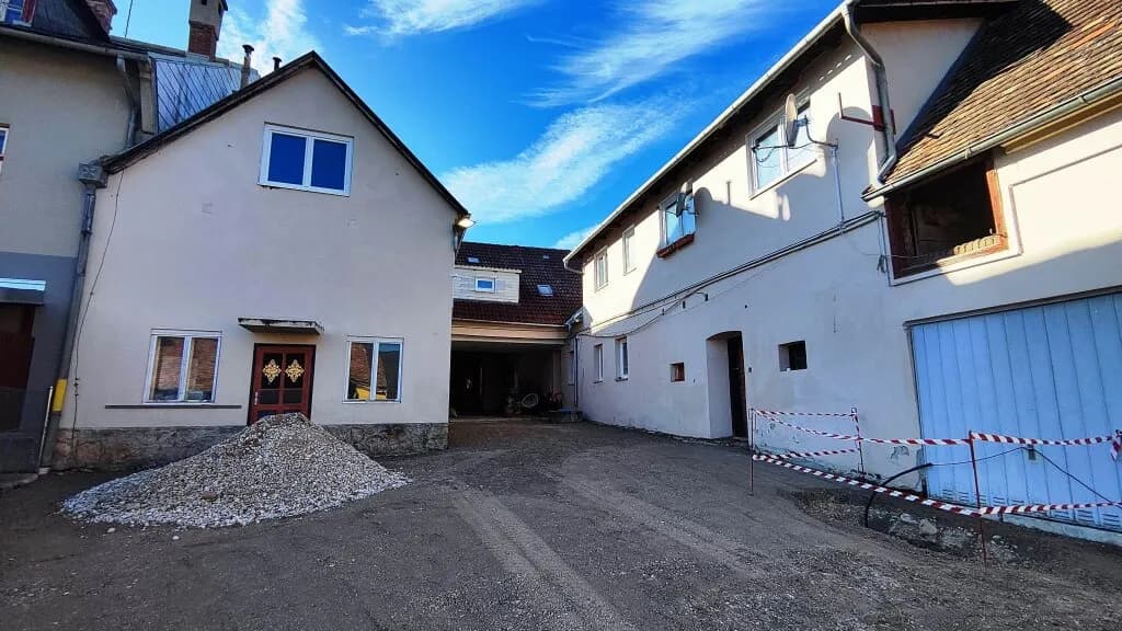 Gewerbeimmobilie kaufen in Neunkirchen – 443 m², € 299.000