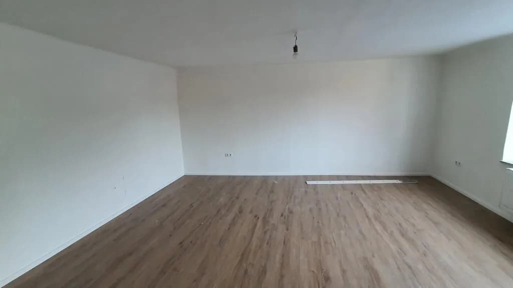 Gewerbeimmobilie kaufen in Neunkirchen – 443 m², € 299.000 – Bild 6 von 21