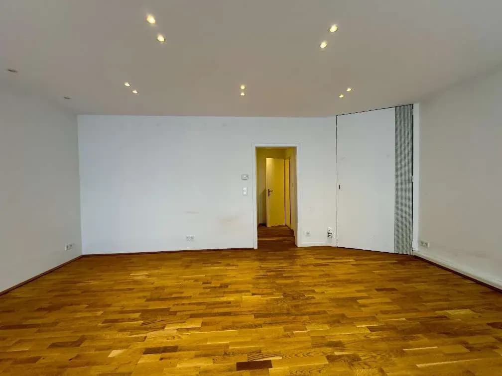 1-Zimmer-Gewerbeimmobilie mieten in Wien – 32 m², € 855 – Bild 2 von 7