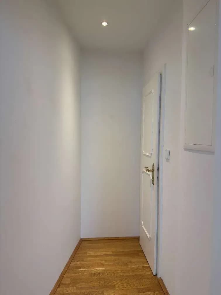 1-Zimmer-Gewerbeimmobilie mieten in Wien – 32 m², € 855 – Bild 4 von 7