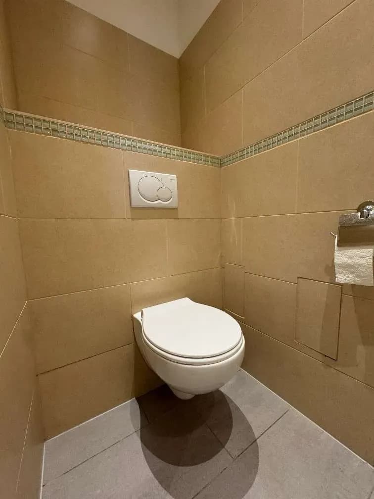 1-Zimmer-Gewerbeimmobilie mieten in Wien – 32 m², € 855 – Bild 6 von 7