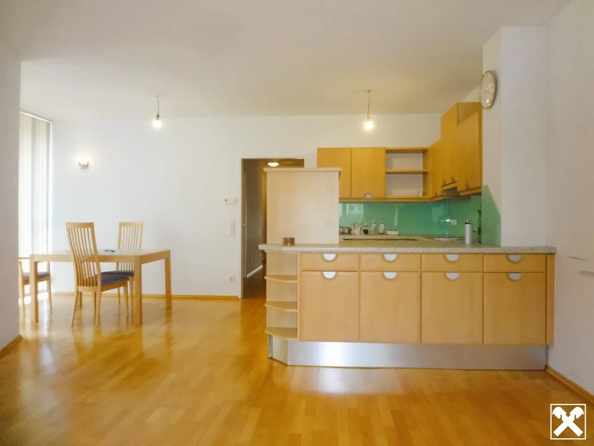 4-Zimmer-Wohnung kaufen in Wiener Neustadt Land – 87 m², € 139.000