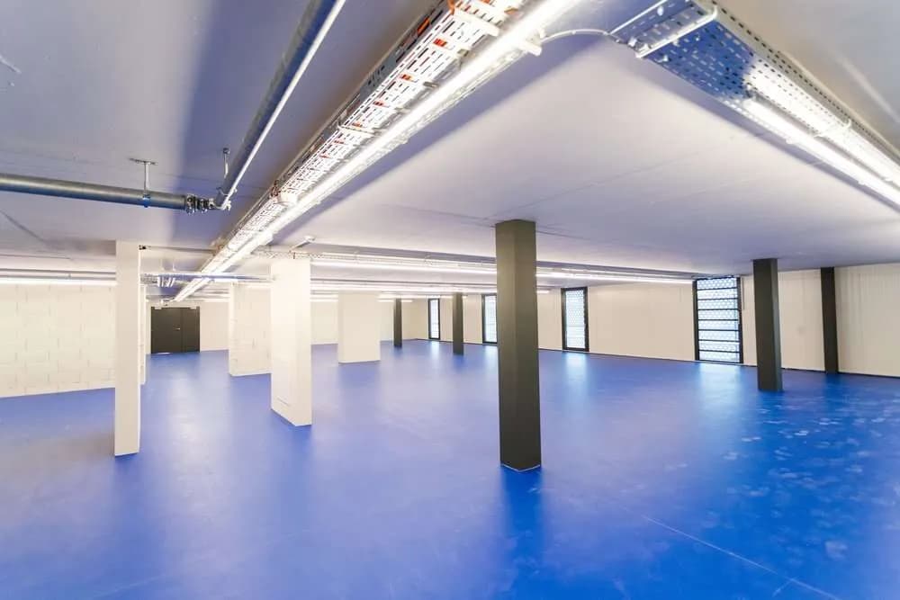Gewerbeimmobilie mieten in Mödling – 330 m², € 11 – Bild 2 von 6