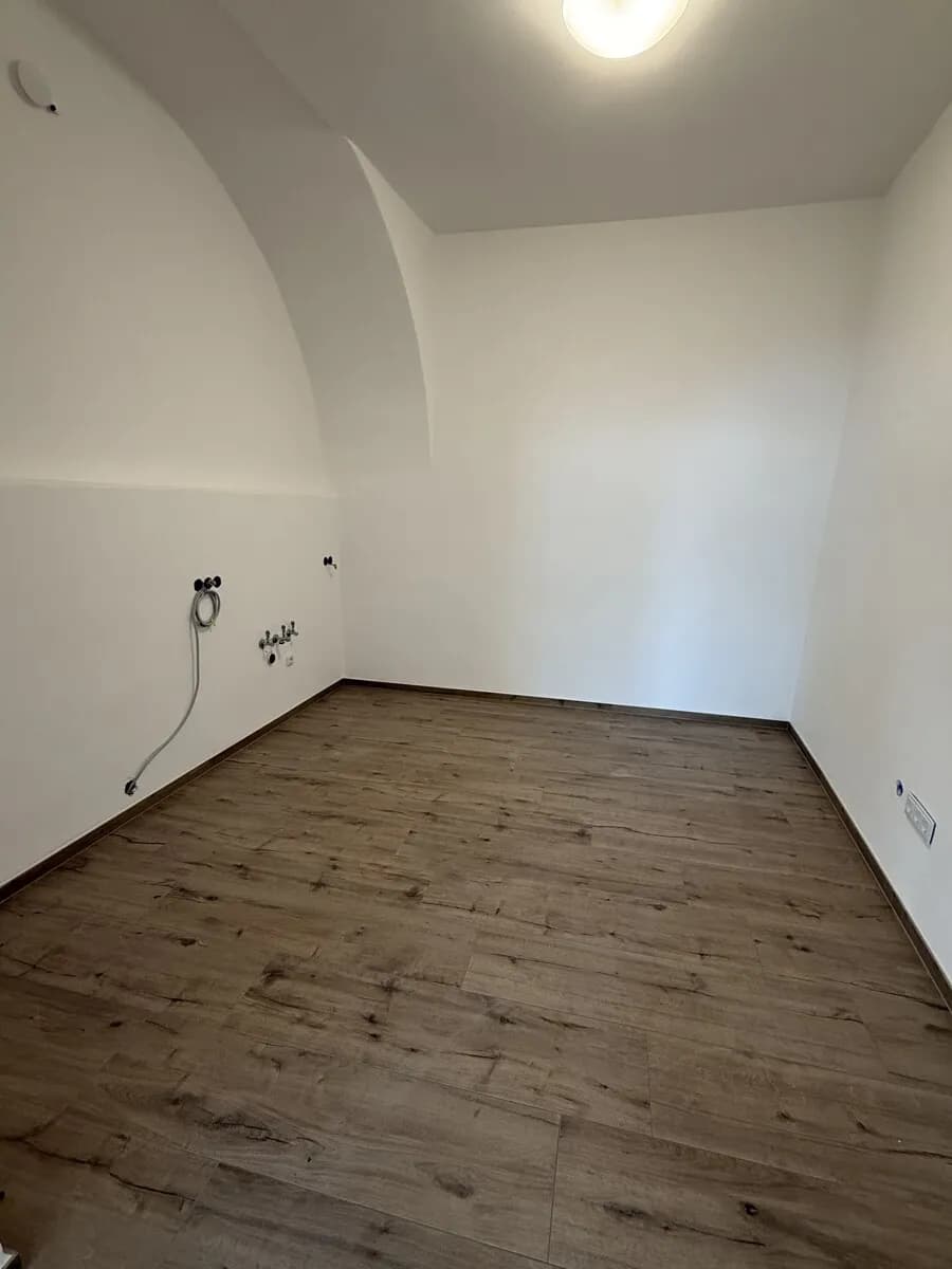 Gewerbeimmobilie mieten in Steyr-Land – 106 m², € 1.060 – Bild 5 von 15