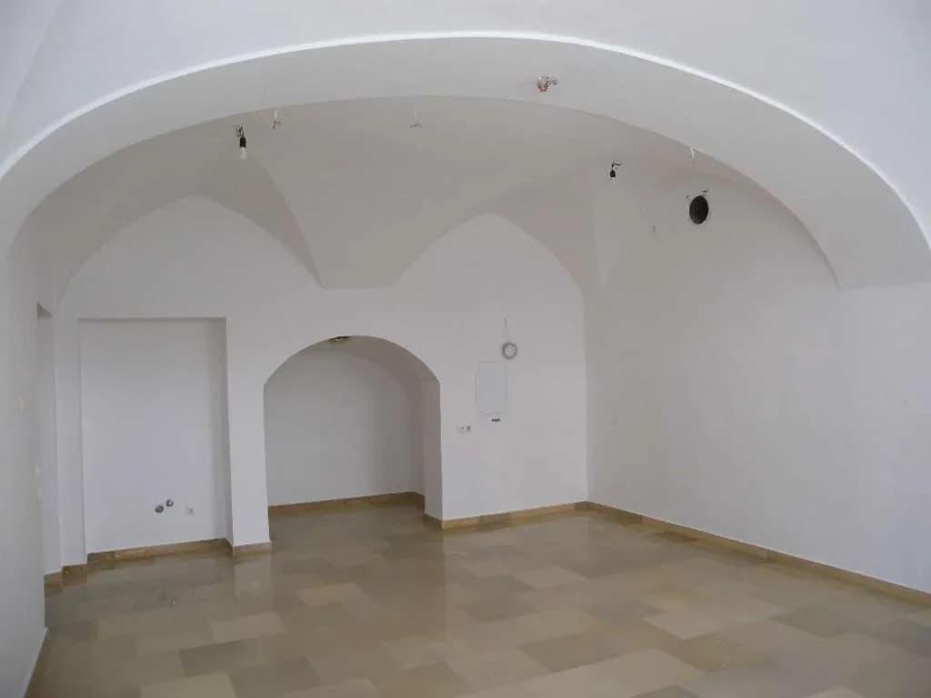 1-Zimmer-Gewerbeimmobilie mieten in Steyr – 46 m², € 690 – Bild 5 von 6