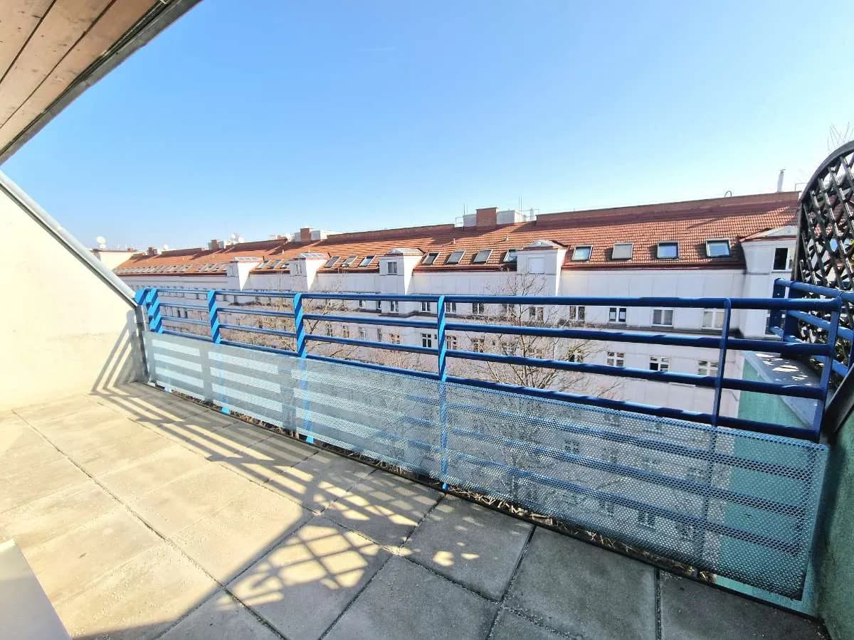 3-Zimmer-Wohnung mieten in Wien – 101 m², € 1.950 – Bild 2 von 21