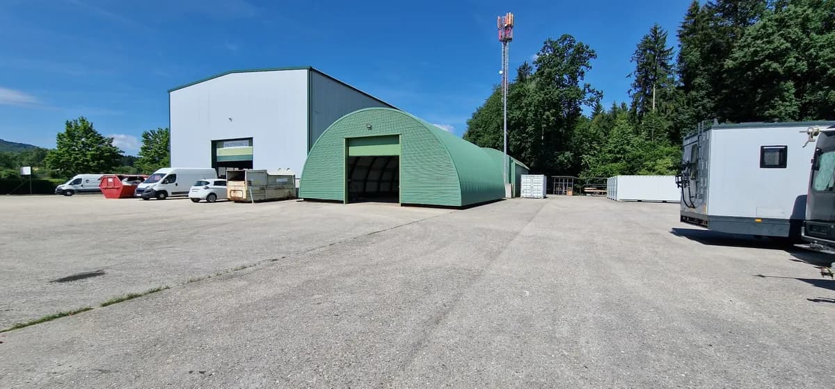 Gewerbeimmobilie mieten in Vöcklabruck – 132 m²