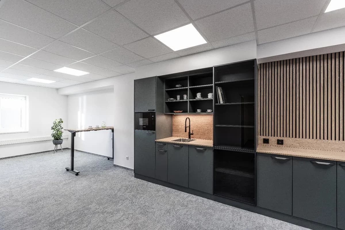 1-Zimmer-Gewerbeimmobilie mieten in Rohrbach – 47 m², € 549 – Bild 7 von 17