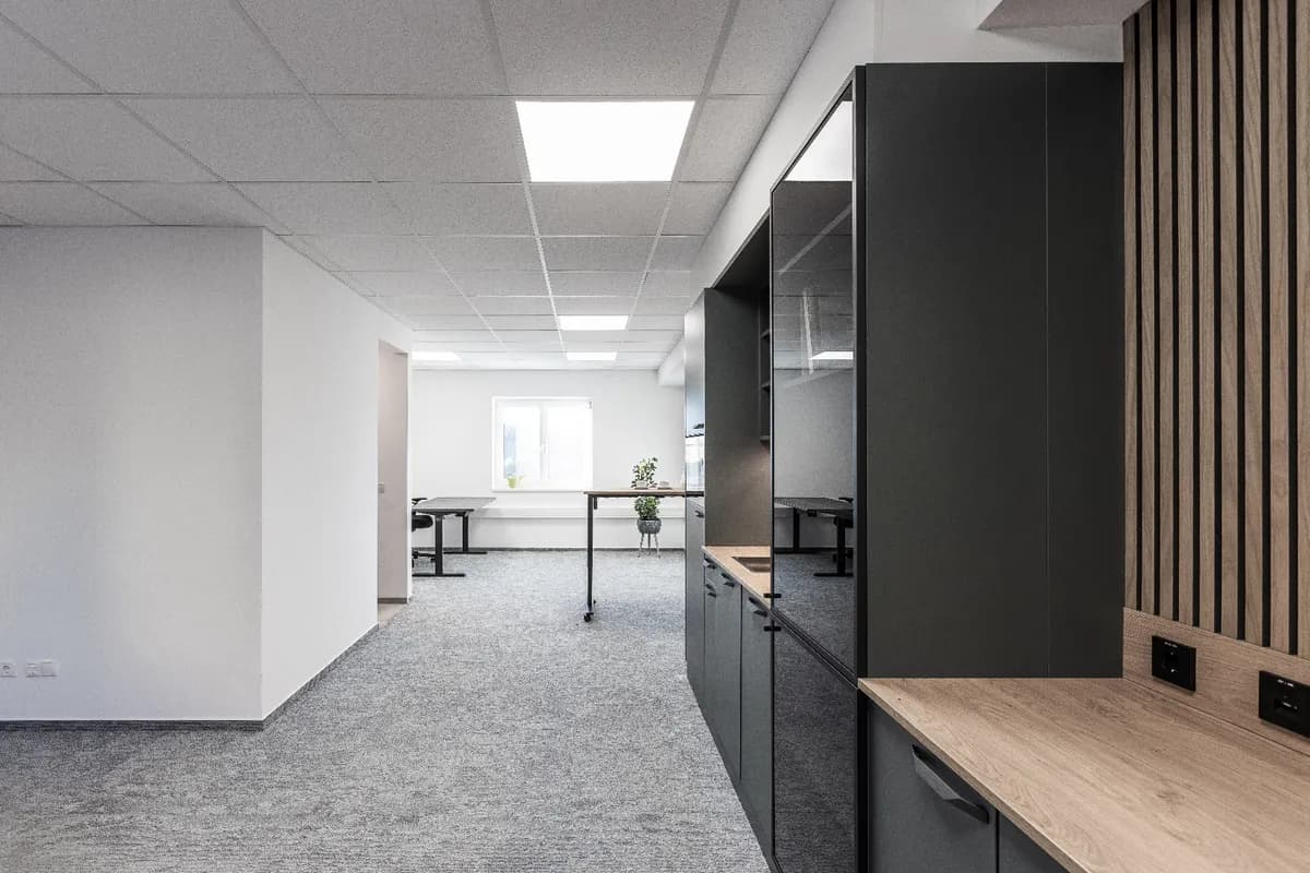 1-Zimmer-Gewerbeimmobilie mieten in Rohrbach – 47 m², € 549 – Bild 8 von 17