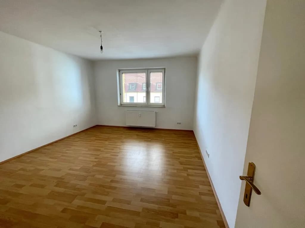1-Zimmer-Wohnung mieten in Leoben – 51,66 m², € 384