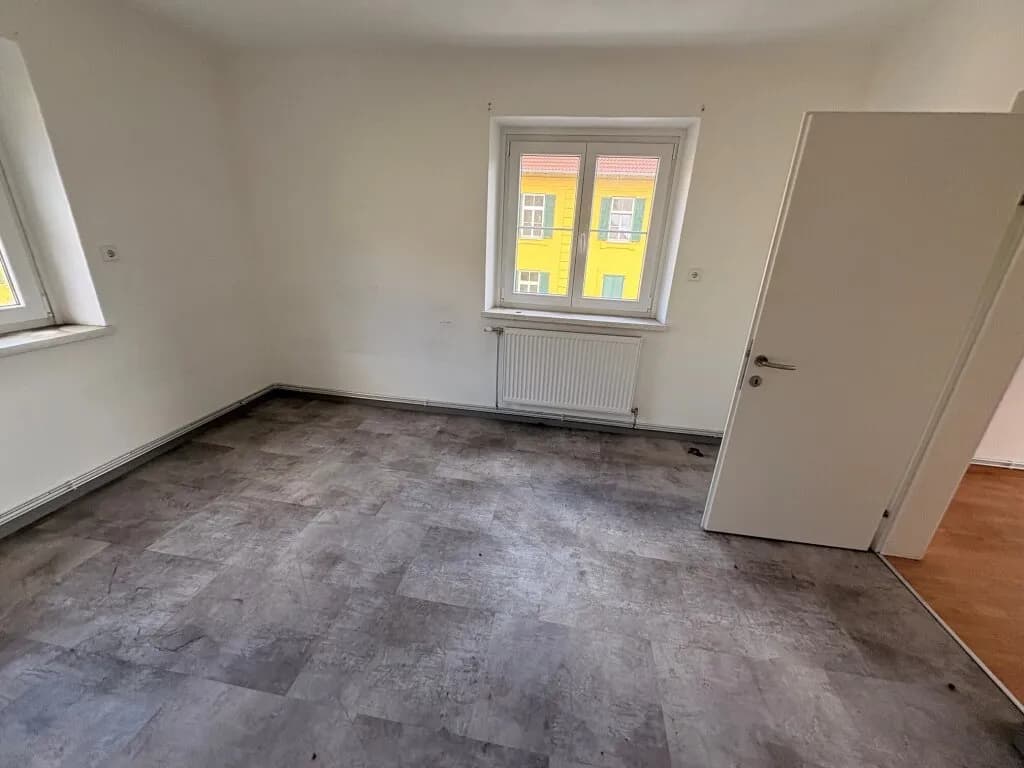 2-Zimmer-Wohnung mieten in Leoben – 42,14 m², € 355 – Bild 1 von 4