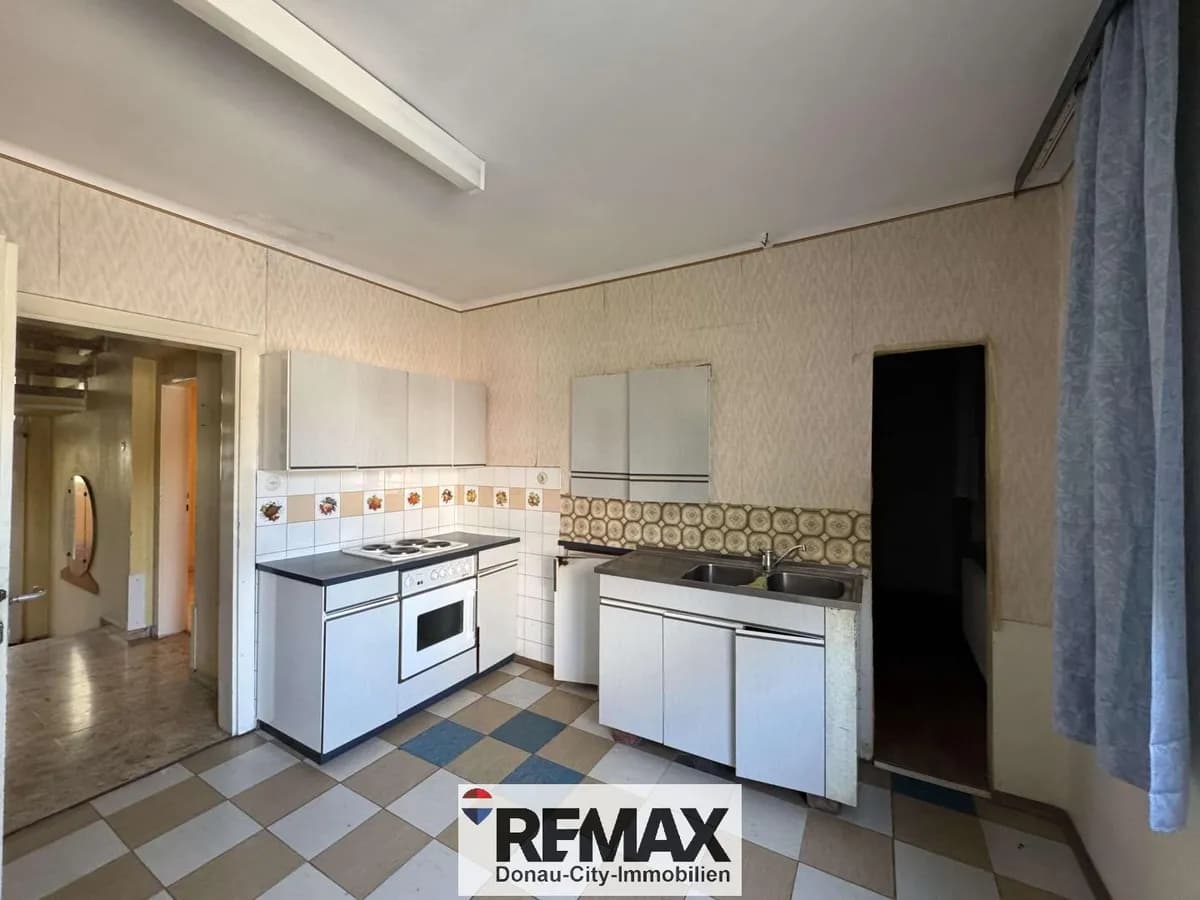 10-Zimmer-Haus kaufen in Tulln – 280 m², € 195.000 – Bild 2 von 12