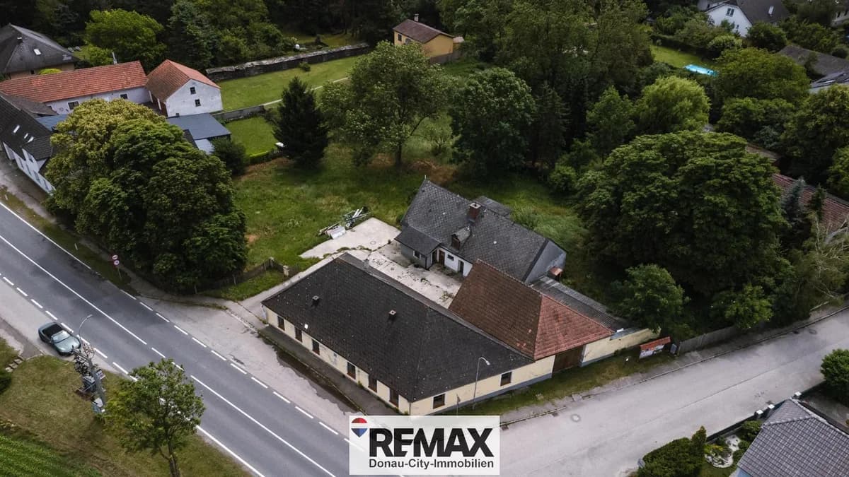 Grundstück kaufen in Tulln – 4 973 m², € 880.000