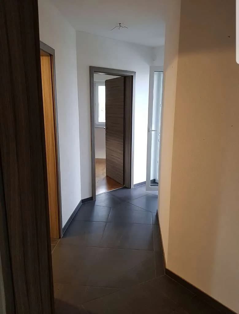 2-Zimmer-Wohnung mieten in Wels – 80 m², € 1.051 – Bild 18 von 32