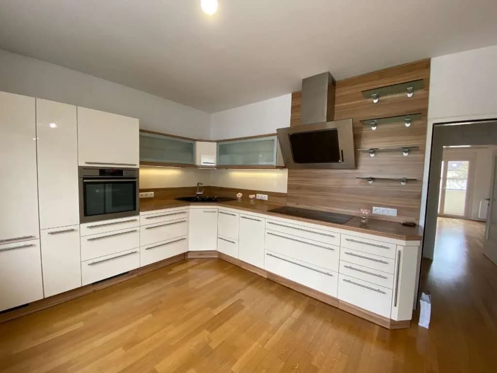 2-Zimmer-Wohnung mieten in Wiener Neustadt – 52 m², € 770
