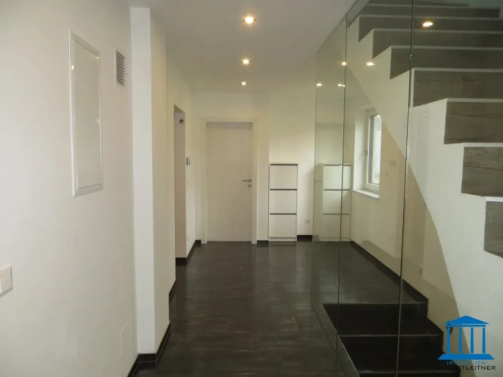 Haus kaufen in Wiener Neustadt Land – 373 m², € 460.000 – Bild 4 von 25