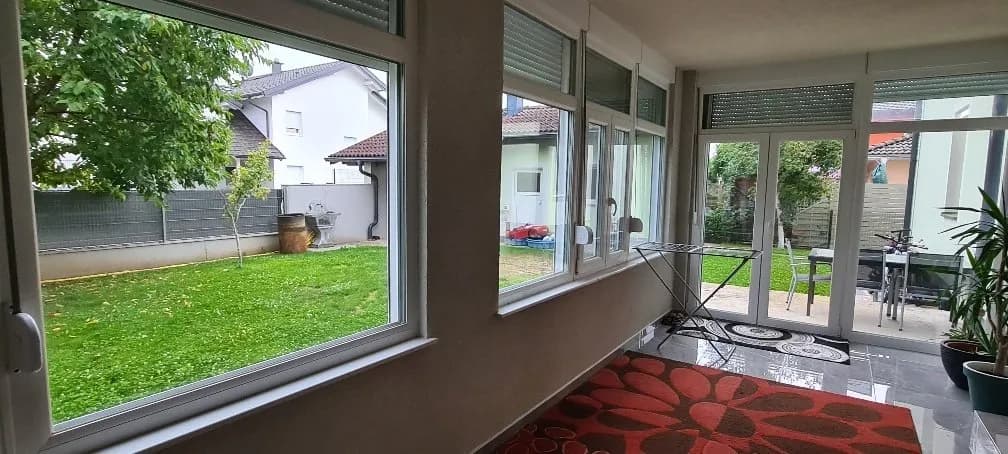 9-Zimmer-Gewerbeimmobilie kaufen in Braunau am Inn – 295 m² – Bild 4 von 18