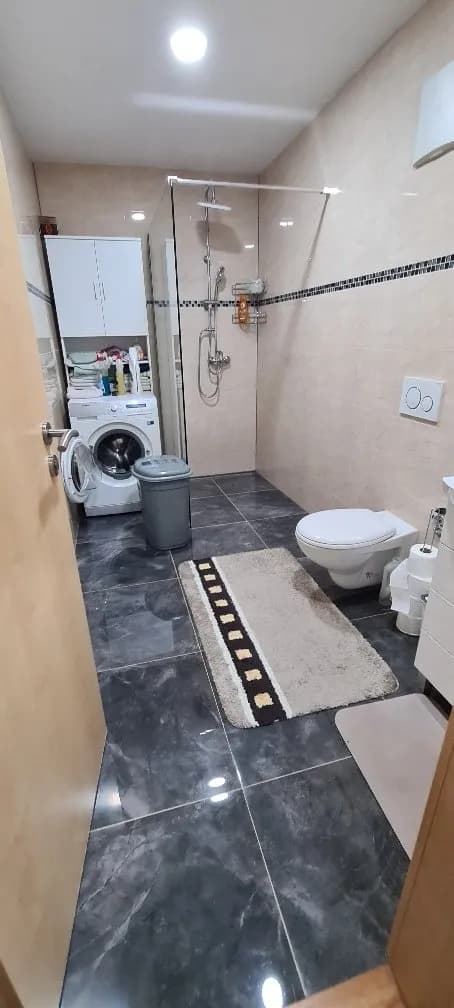 9-Zimmer-Gewerbeimmobilie kaufen in Braunau am Inn – 295 m² – Bild 10 von 18