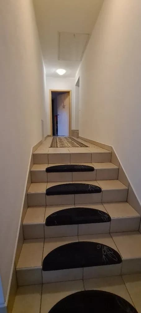 9-Zimmer-Gewerbeimmobilie kaufen in Braunau am Inn – 295 m² – Bild 15 von 18