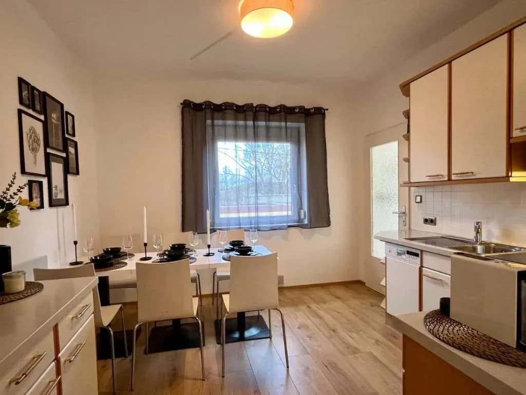 4-Zimmer-Haus mieten in Graz – 100 m², € 3.300 – Bild 2 von 18