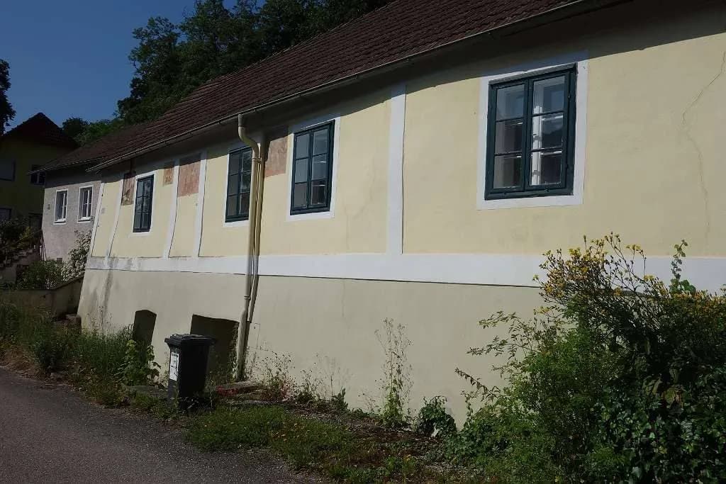 5-Zimmer-Haus kaufen in Krems Land – 85 m², € 68.000 – Bild 2 von 36