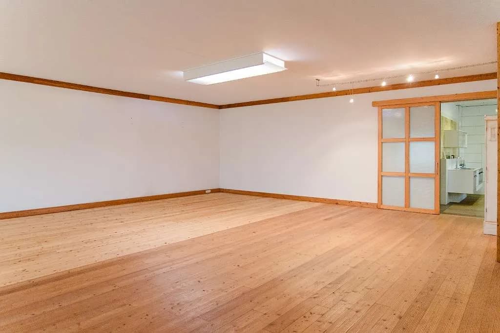 Immobilie mieten in Grieskirchen – 208 m², € 4 – Bild 2 von 7