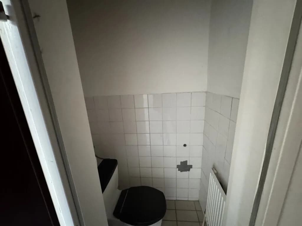 6-Zimmer-Wohnung mieten in Wien – 115 m², € 350 – Bild 12 von 13