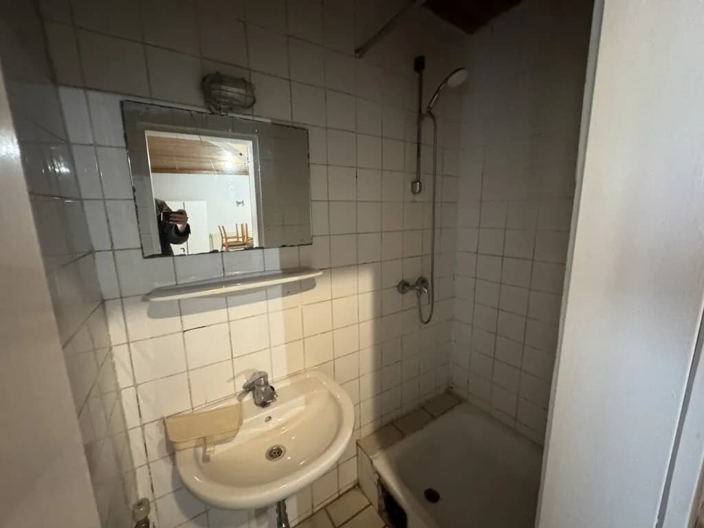 6-Zimmer-Wohnung mieten in Wien – 115 m², € 350 – Bild 13 von 13