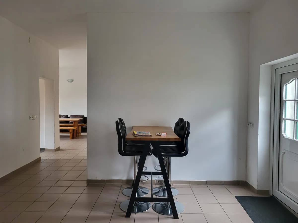 Wohnung mieten in Bruck an der Leitha – 15 m², € 400 – Bild 3 von 4