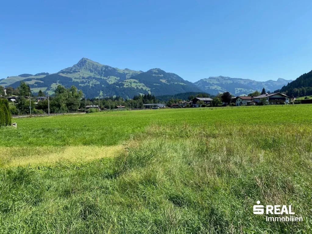 Grundstück kaufen in Kitzbühel – 674 m², € 1.550.200
