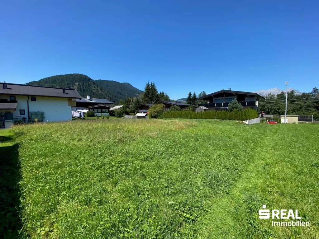 Grundstück kaufen in Kitzbühel – 674 m², € 1.550.200 – Bild 2 von 4