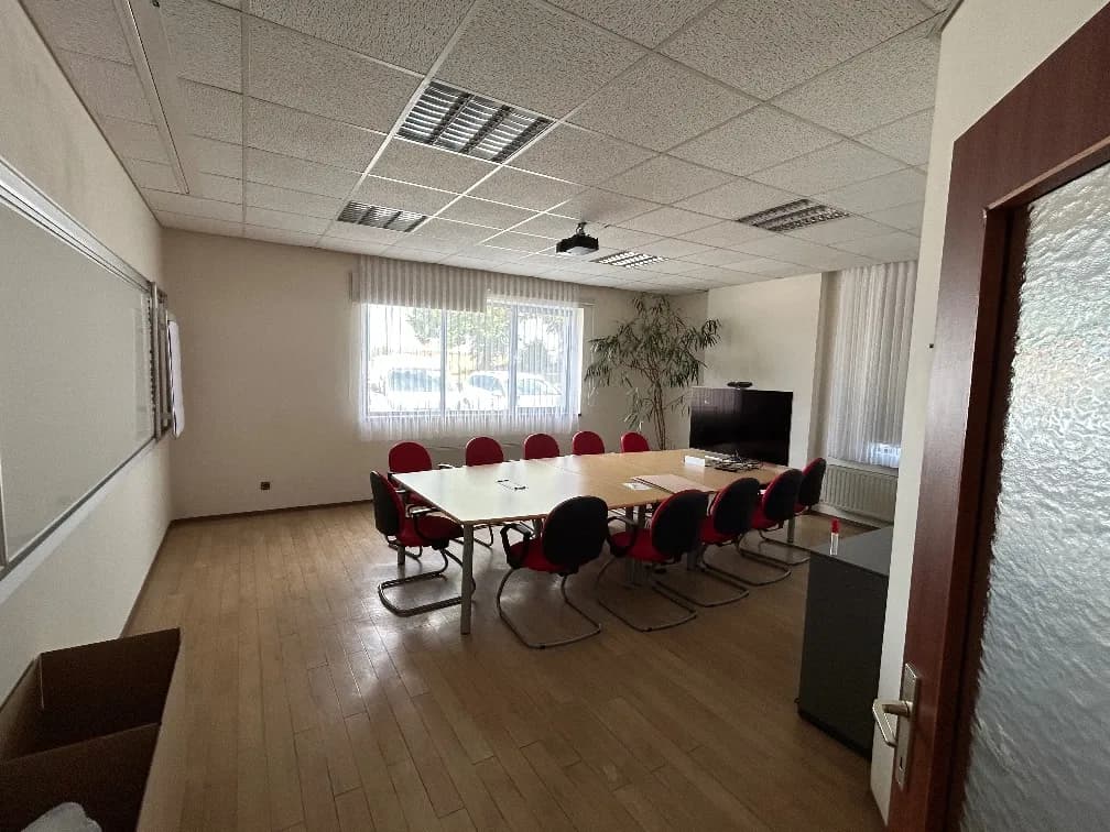 Gewerbeimmobilie mieten in Mattersburg – 1 m², € 7 – Bild 1 von 31