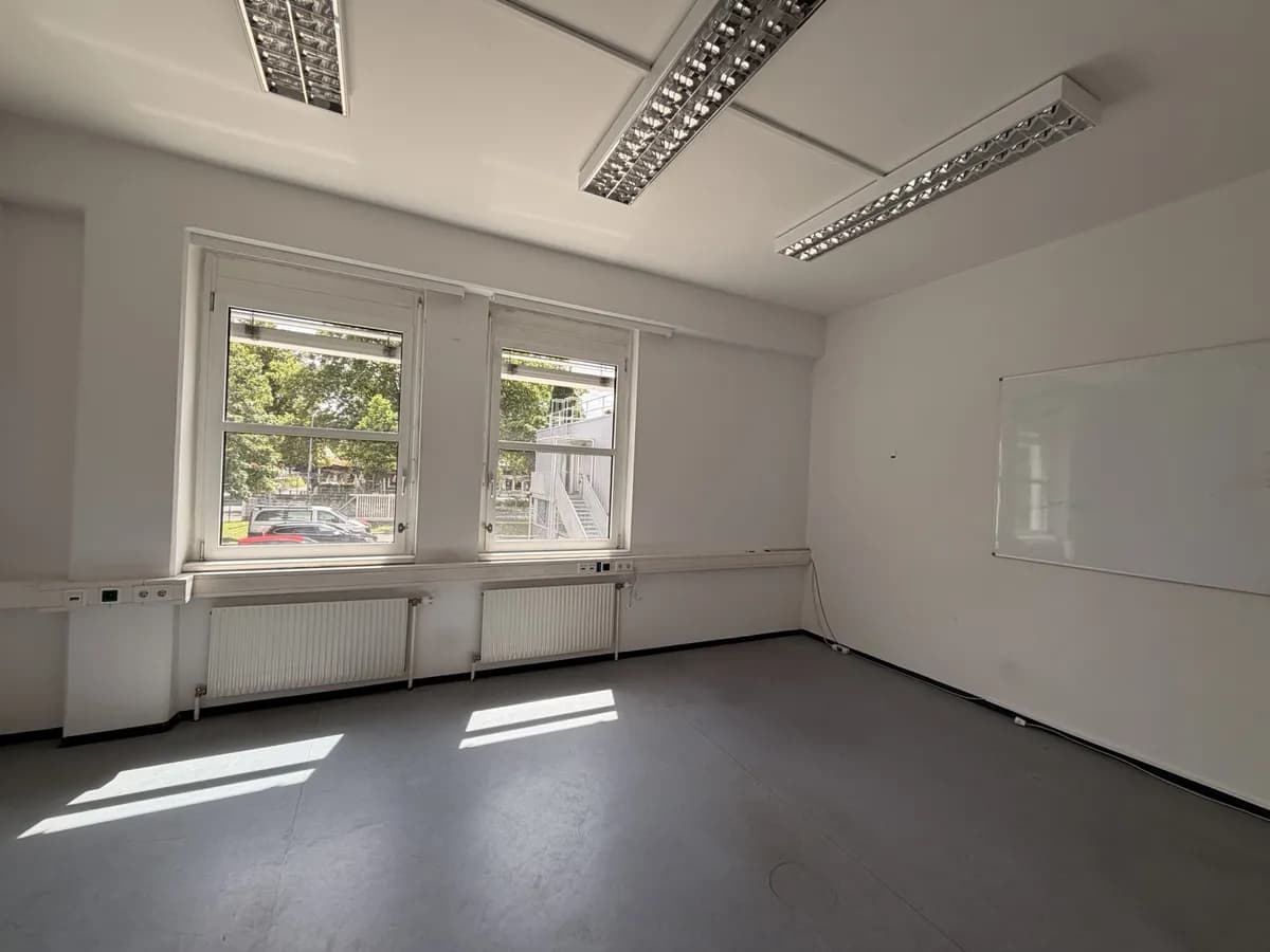 Gewerbeimmobilie mieten in Wien – 714 m², € 11 – Bild 3 von 15