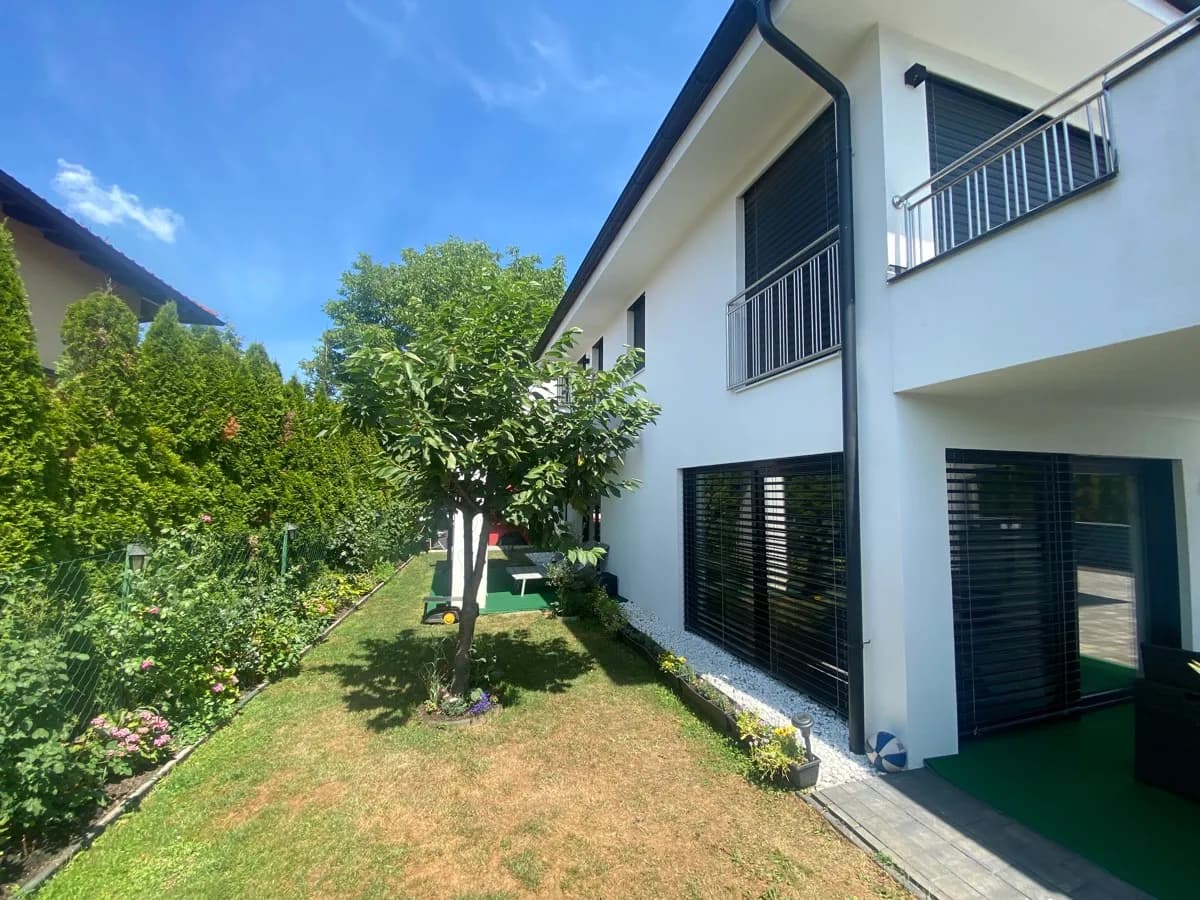 6-Zimmer-Haus kaufen in Graz-Umgebung – 151 m², € 549.500 – Bild 1 von 28