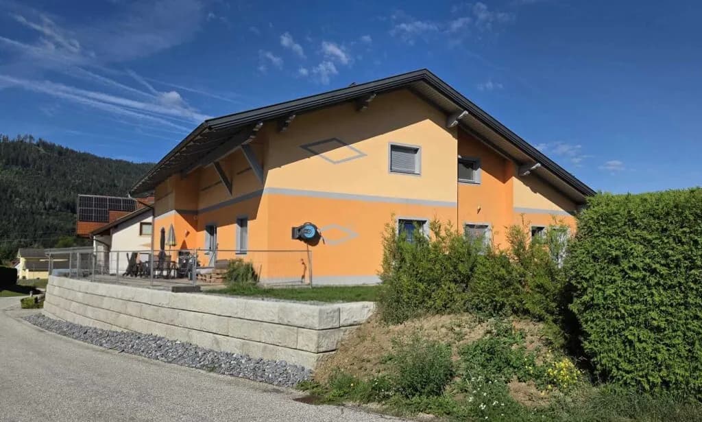 4-Zimmer-Immobilie kaufen in Sankt Veit an der Glan – 135 m², € 280.000 – Bild 1 von 28