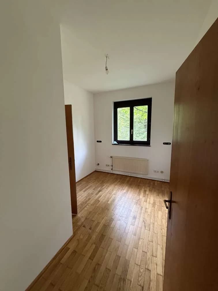 4-Zimmer-Wohnung mieten in Neusiedl am See – 133 m², € 1.060 – Bild 2 von 7