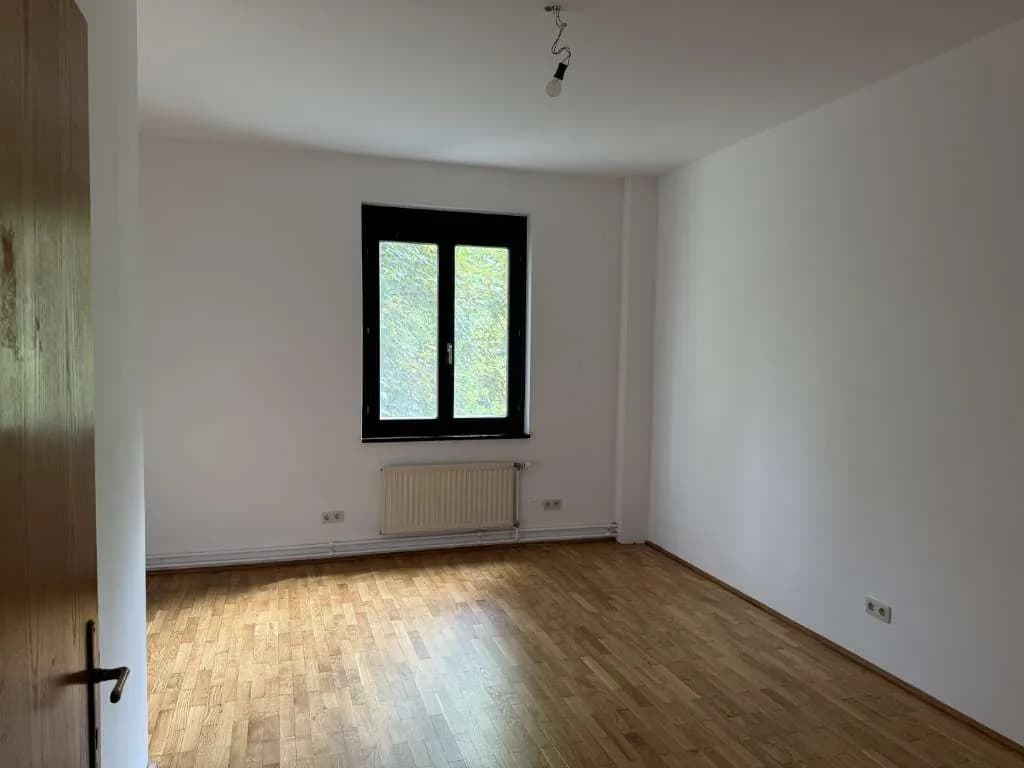 4-Zimmer-Wohnung mieten in Neusiedl am See – 133 m², € 1.060 – Bild 6 von 7