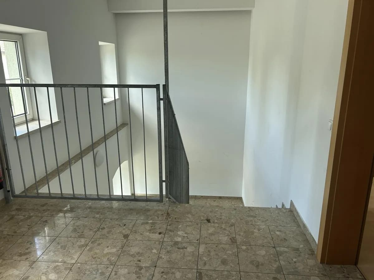 Gewerbeimmobilie kaufen in Amstetten – 1 362 m² – Bild 13 von 14