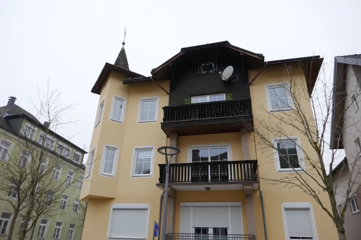 5-Zimmer-Wohnung kaufen in Vöcklabruck – 101 m², € 279.000 – Bild 1 von 9