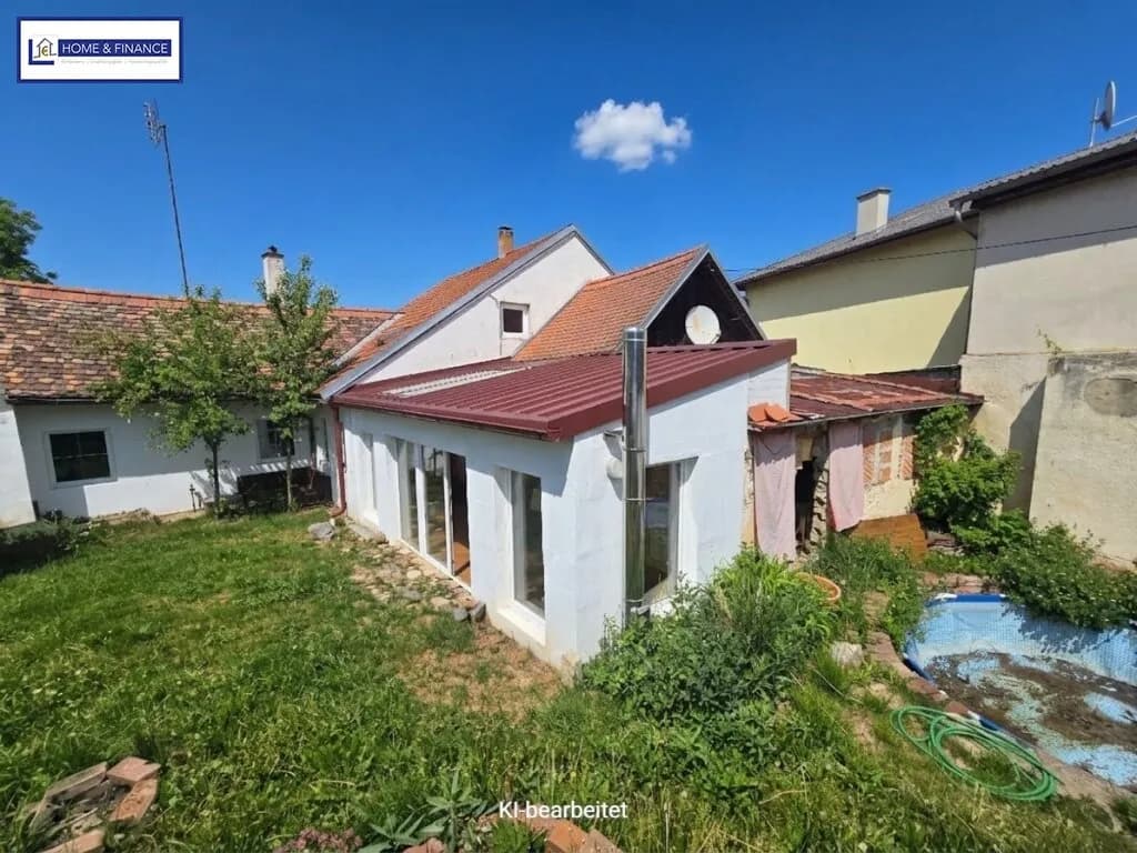 5-Zimmer-Haus kaufen in Hollabrunn – 132 m², € 99.000 – Bild 1 von 28
