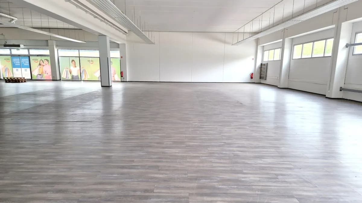 Gewerbeimmobilie mieten in Mattersburg – 738 m² – Bild 3 von 12