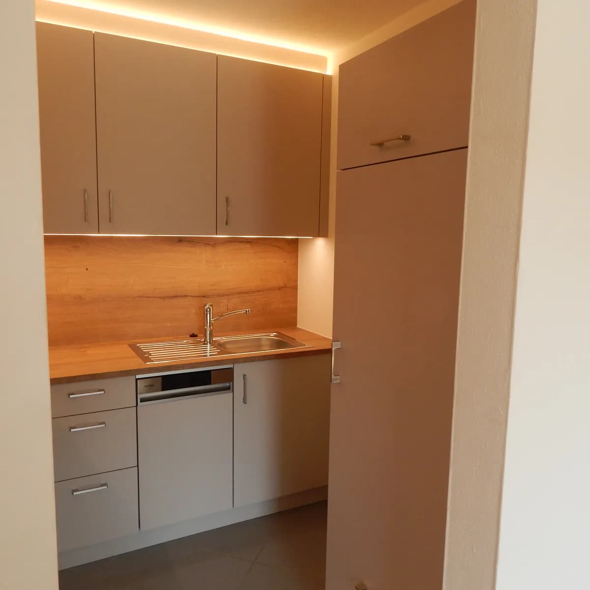 2-Zimmer-Wohnung mieten in Vöcklabruck – 50 m², € 810 – Bild 2 von 18