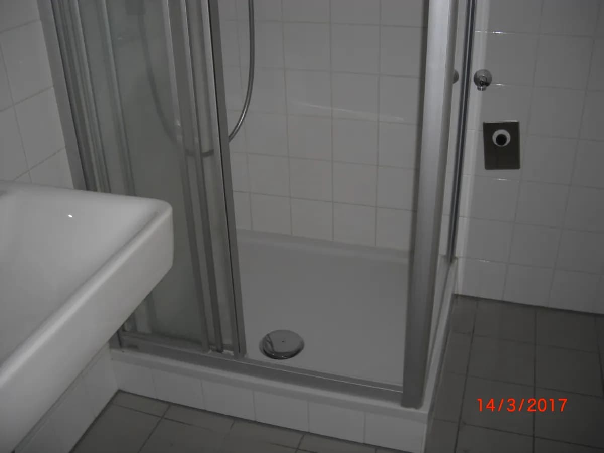 1-Zimmer-Wohnung mieten in Linz – 33 m², € 455 – Bild 8 von 8