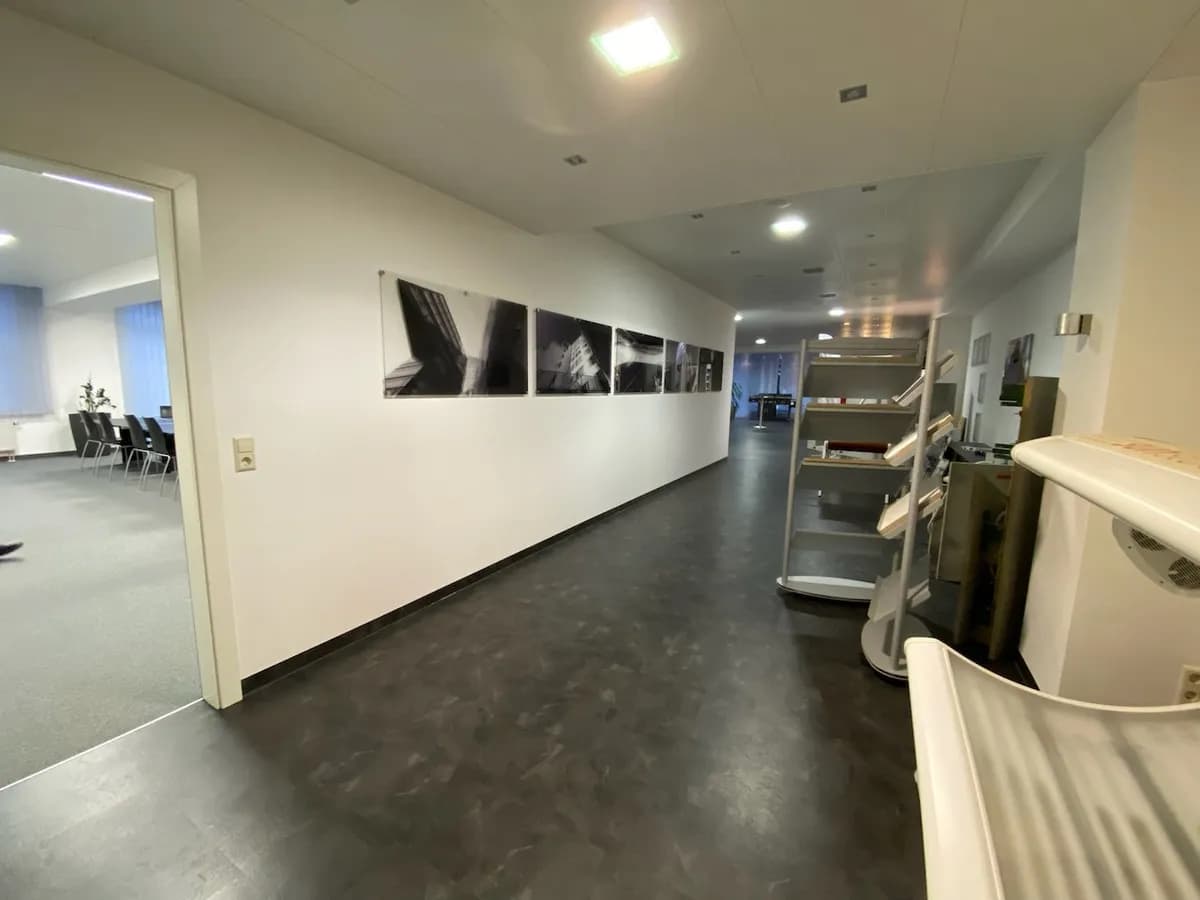 Gewerbeimmobilie mieten in Zell am See – 376 m², € 5.250 – Bild 3 von 5