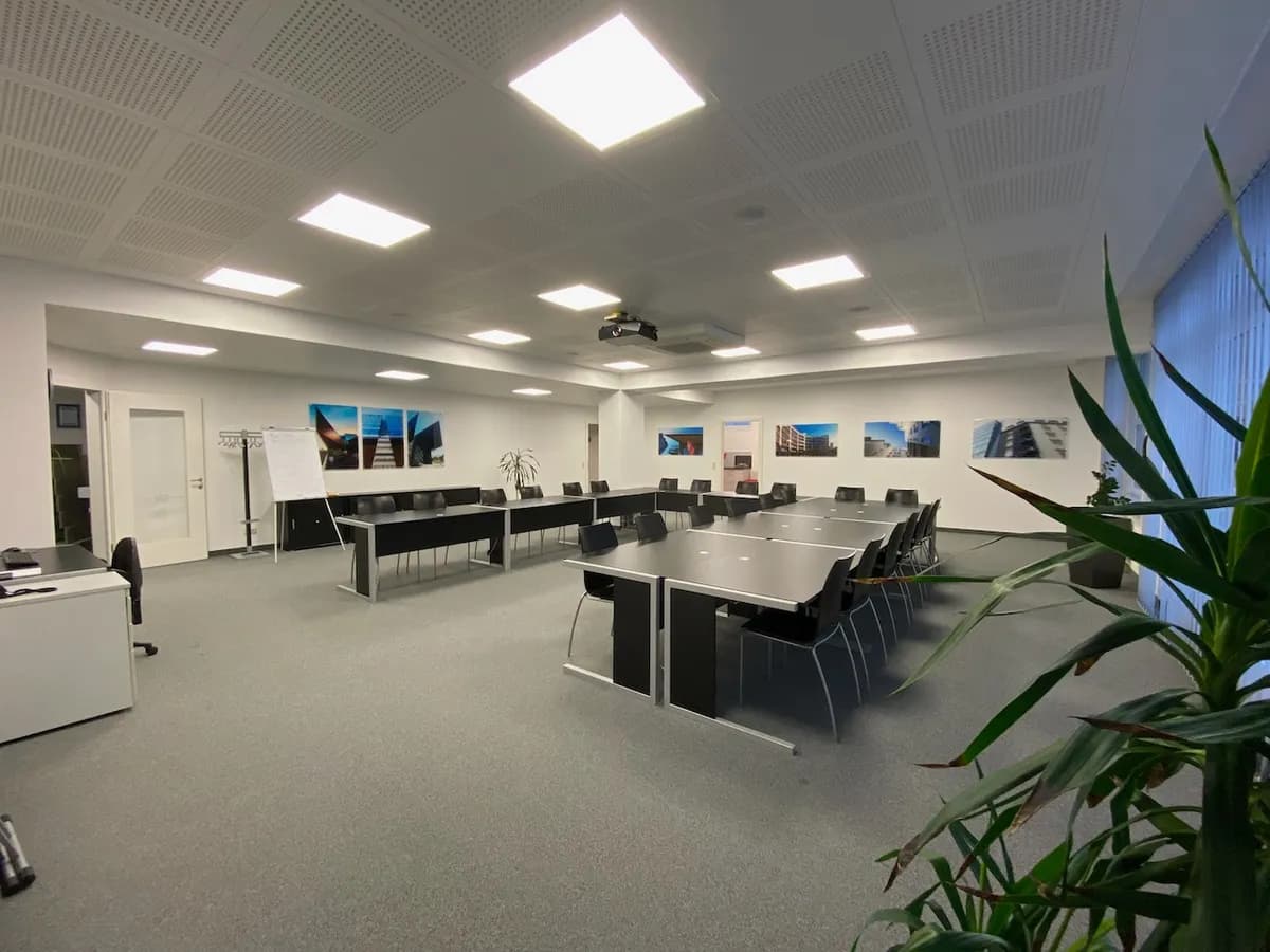 Gewerbeimmobilie mieten in Zell am See – 376 m², € 5.250 – Bild 4 von 5