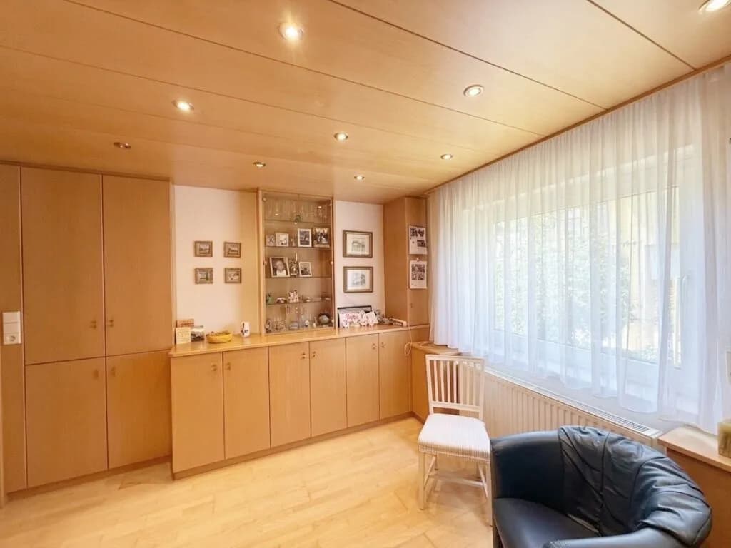 8-Zimmer-Gewerbeimmobilie kaufen in Wels – 220 m², € 460.000 – Bild 12 von 36